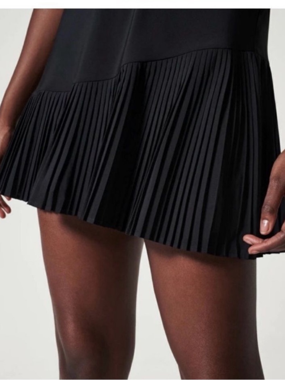 SPANX Yes Pleats Black Sleeveless Pleated-Hem Athletic Dress - Picture 3 of 4